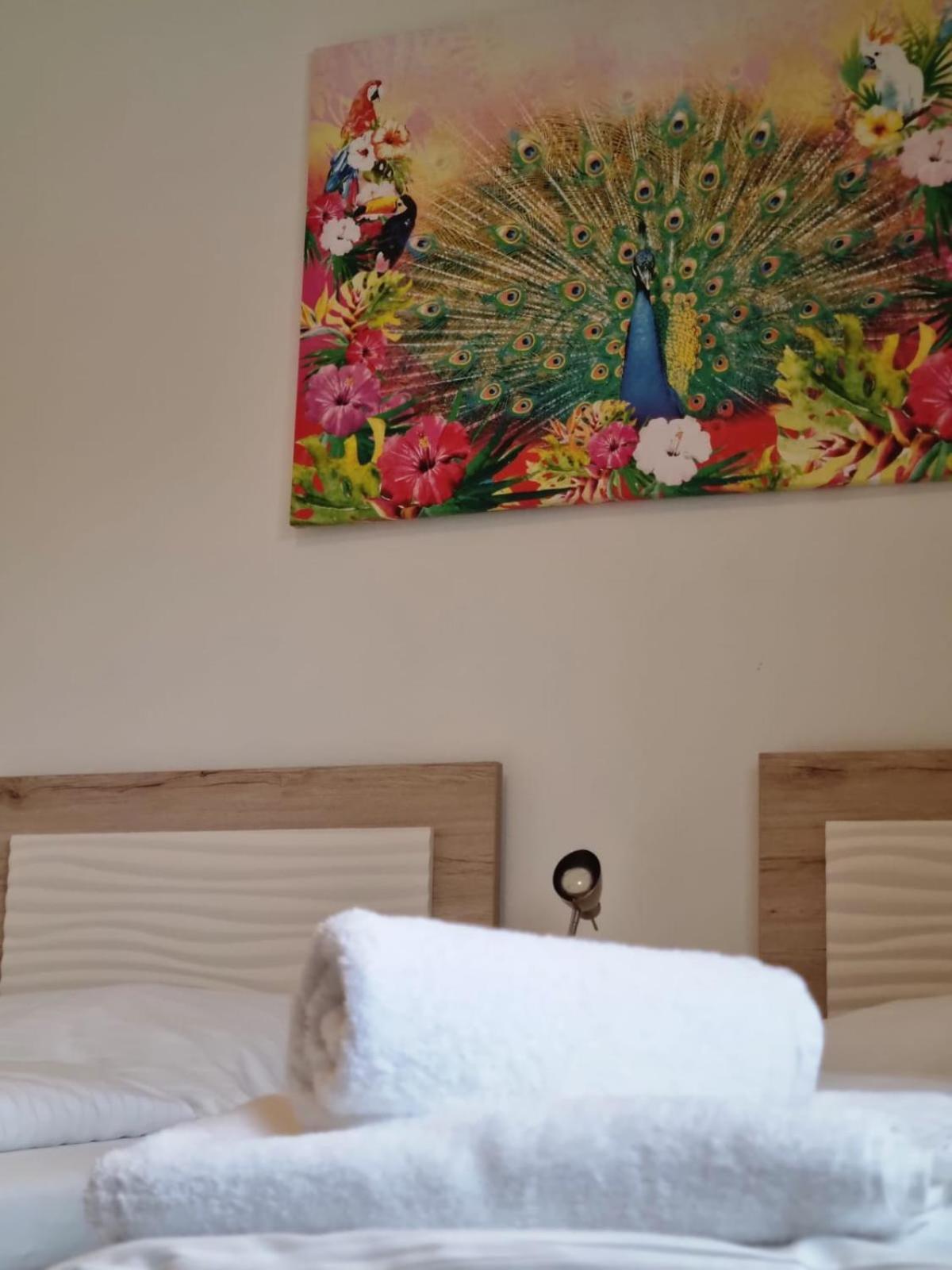 Josef Wolfik Strasse 10 Apartment Stockerau Pokoj fotografie