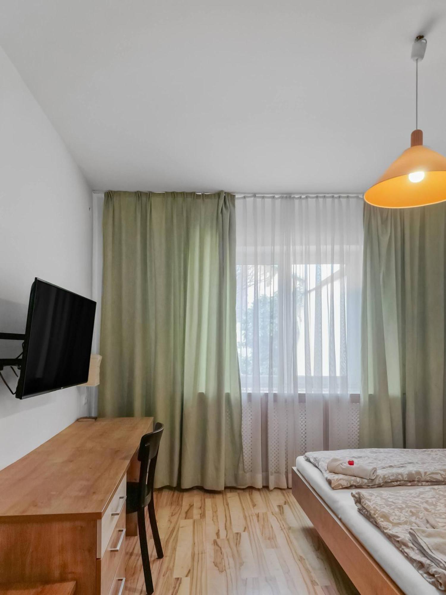 Josef Wolfik Strasse 10 Apartment Stockerau Pokoj fotografie