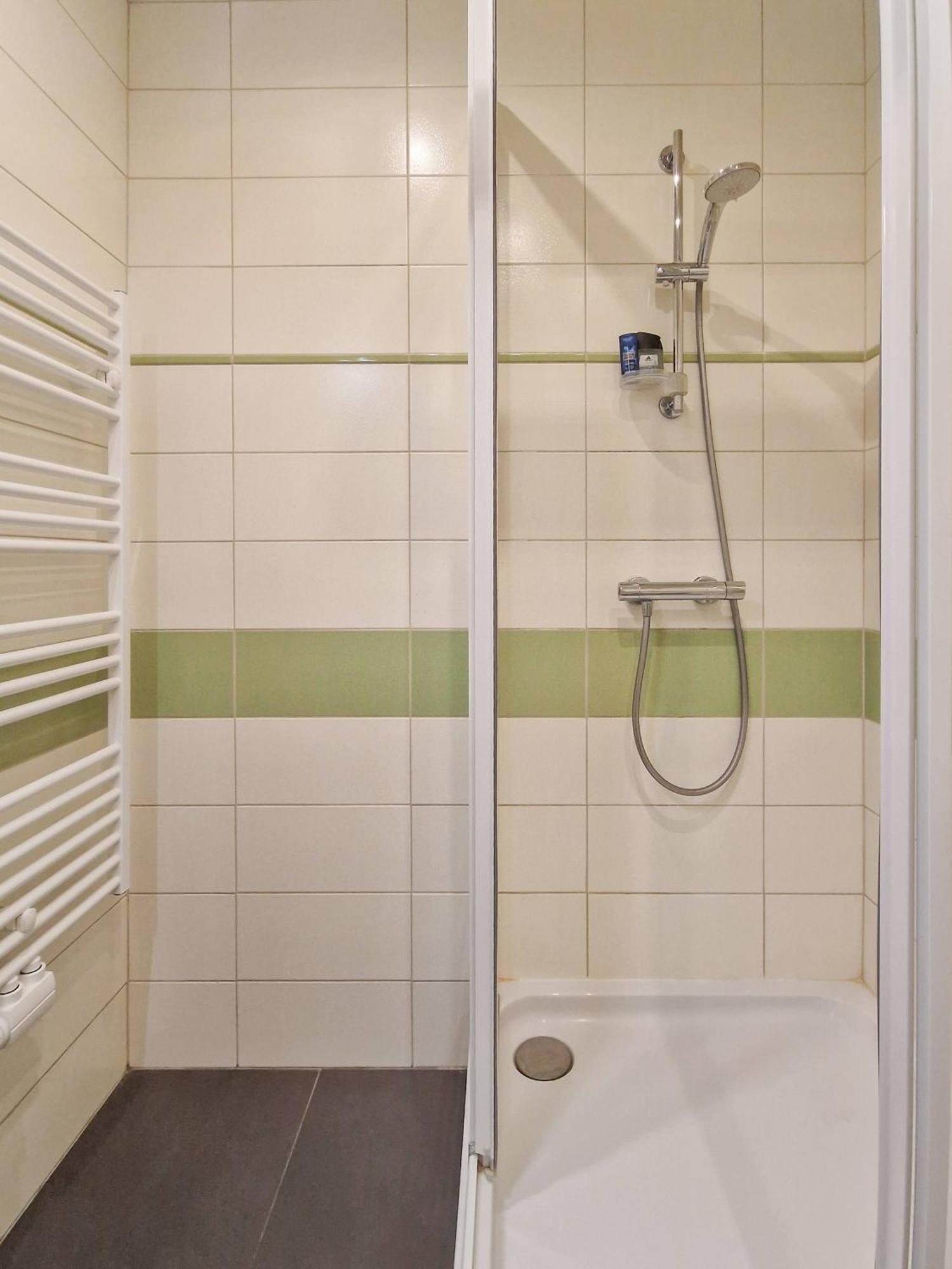 Josef Wolfik Strasse 10 Apartment Stockerau Pokoj fotografie